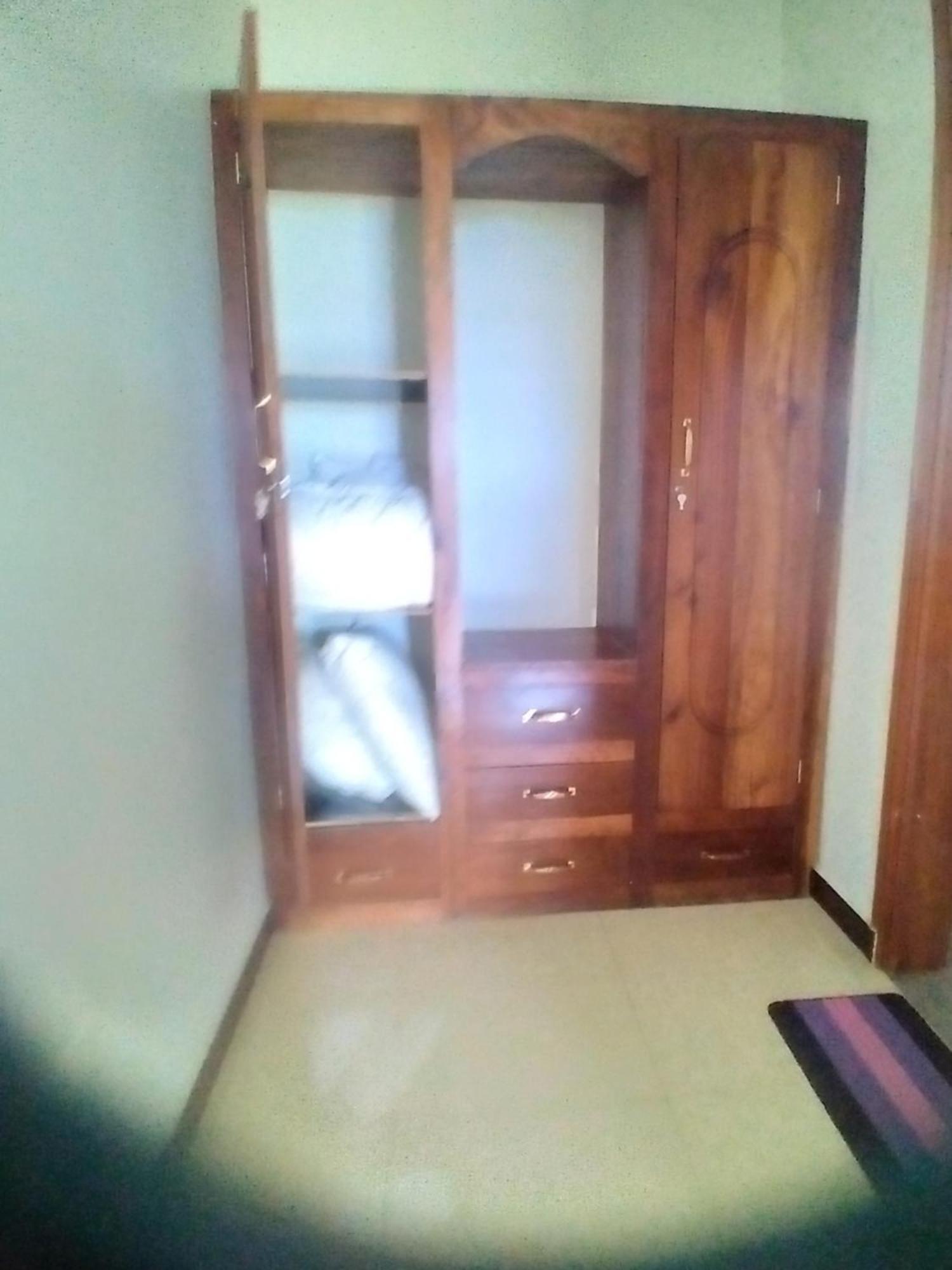 Hotel In Ras Нунгви Экстерьер фото