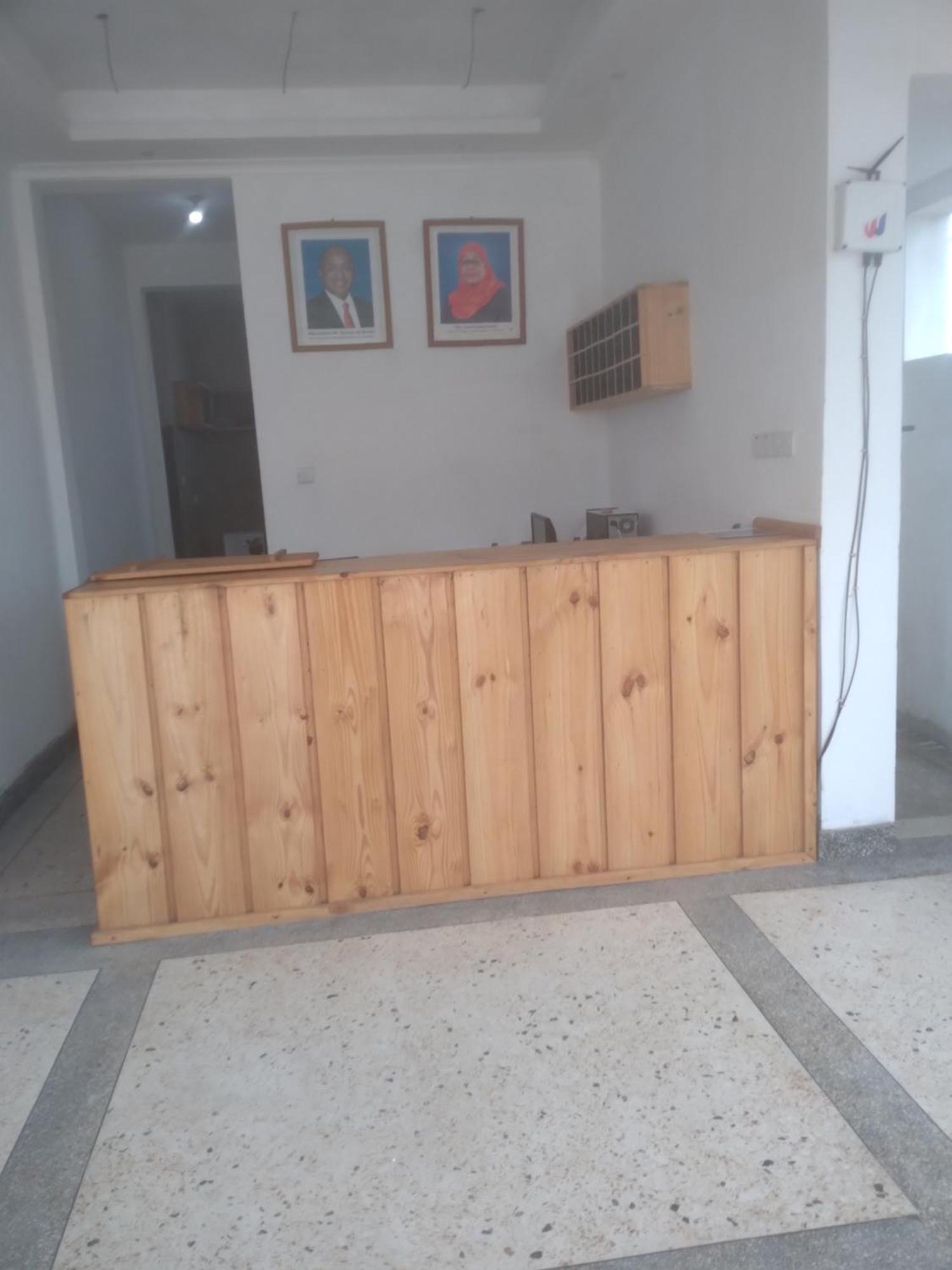 Hotel In Ras Нунгви Экстерьер фото